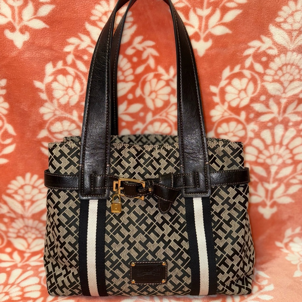 Tommy Hilfiger Beige and Black Signature Jacquard Tote
